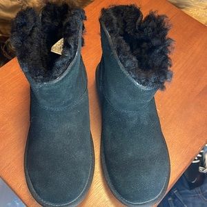 NWOB Koolaburra by Ugg Faux Fur Lined Suede Boots Women Size 6